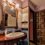 La Antigua Botica Casa de Campo Pasarón