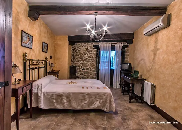 La Antigua Botica * Pasarón