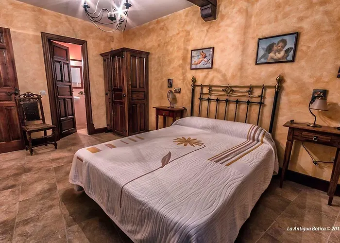 La Antigua Botica Casa di campagna Pasarón