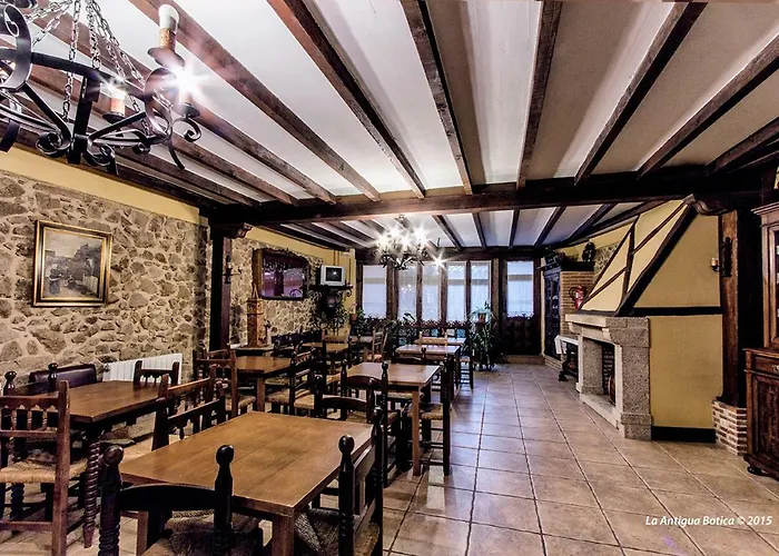 La Antigua Botica Casa di campagna Pasarón