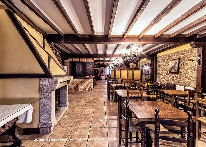 La Antigua Botica * 帕萨若