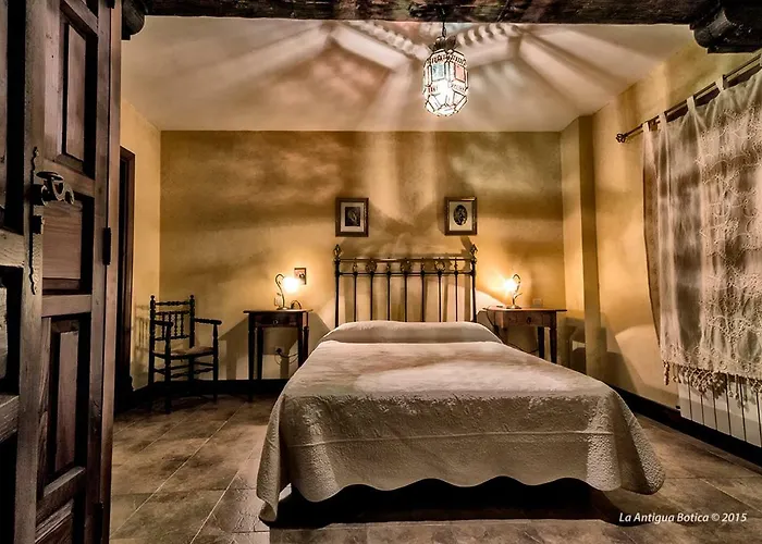 La Antigua Botica * Pasarón